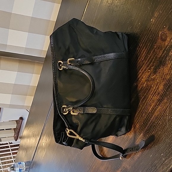 Authentic Prada nylon tote bag in good condition - Picture 2 of 16